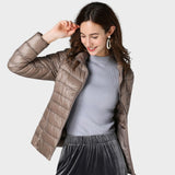 Блага - Ултра лека пухенка с елегантни надигания