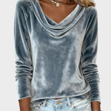 Аурелия – кадифен топ с падащо деколте