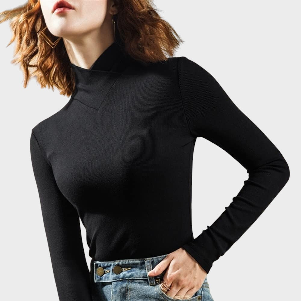 Дария – Елегантна Поло Блуза