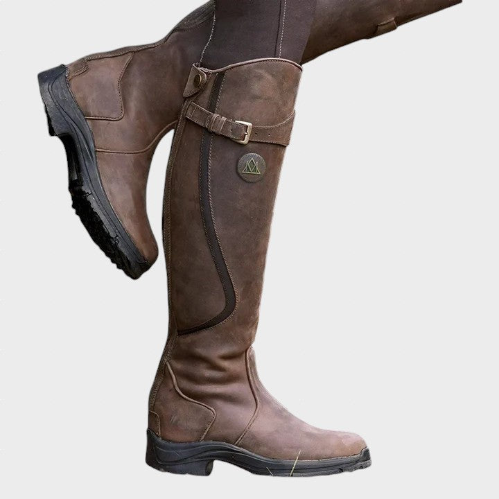 Савина – дамски ортопедични ботуши